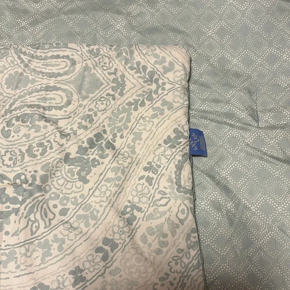 Double bedding set! - Picture 2 of 3